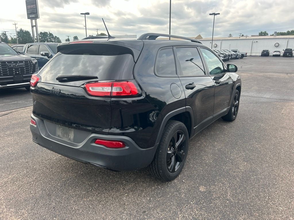 2017 Jeep Cherokee Sport