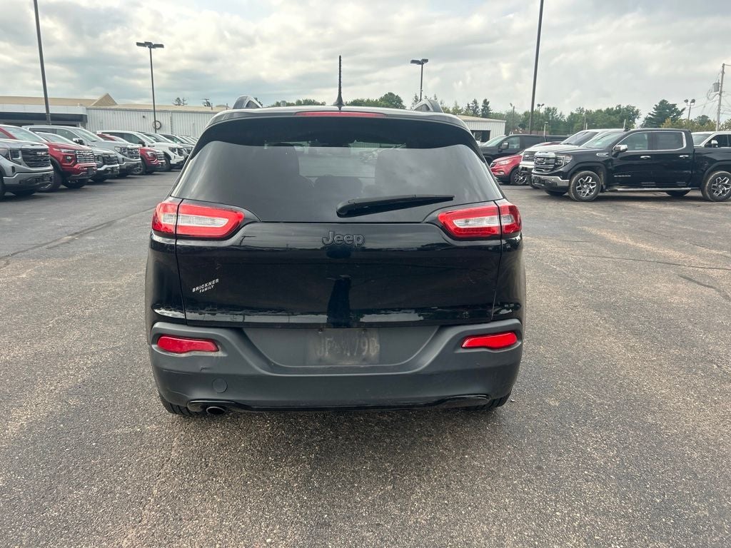 2017 Jeep Cherokee Sport