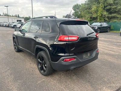 2017 Jeep Cherokee Sport