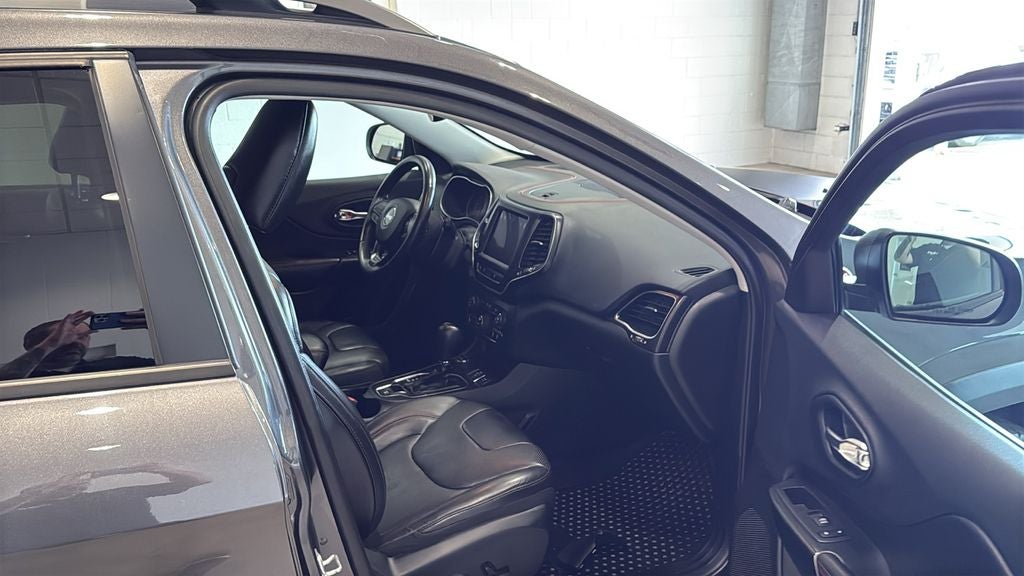 2019 Jeep Cherokee Trailhawk