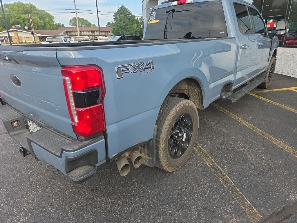 2023 Ford F-350SD Lariat