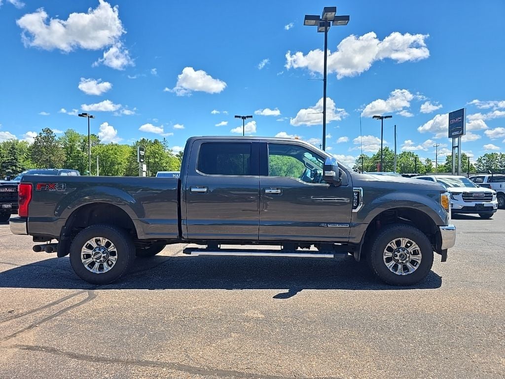 2017 Ford F-350SD Lariat