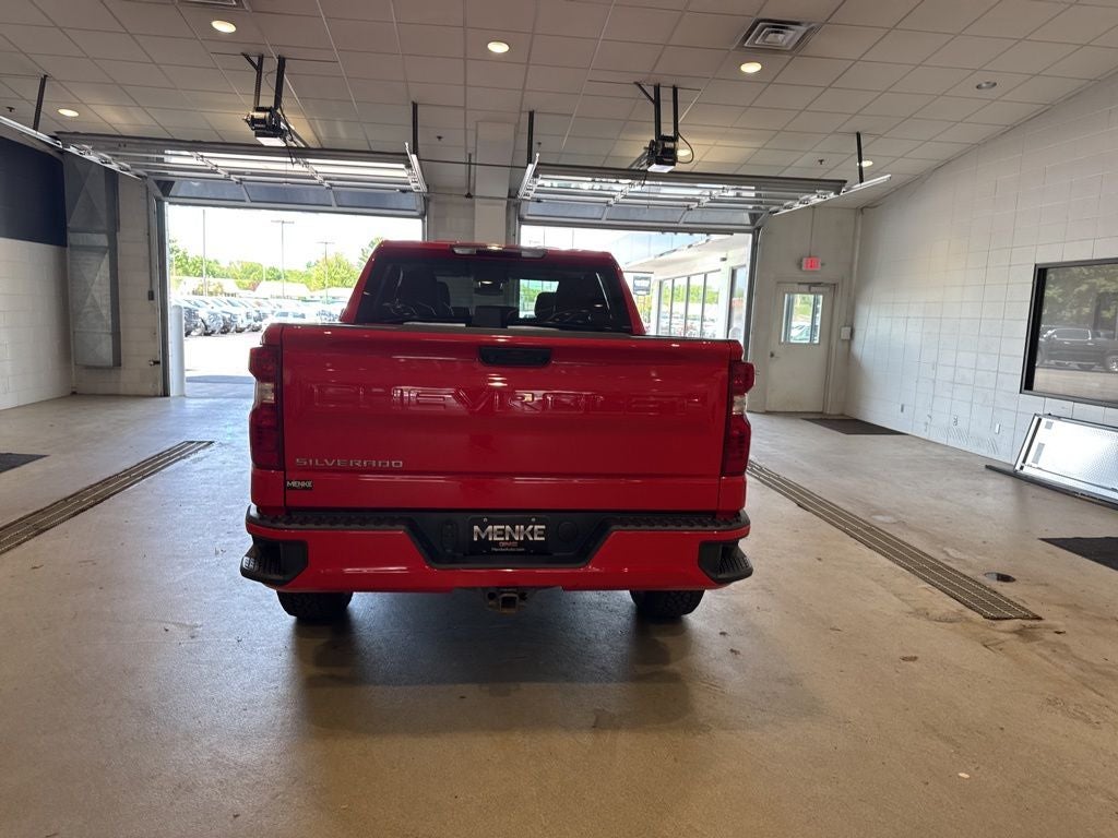 2023 Chevrolet Silverado 1500 Custom