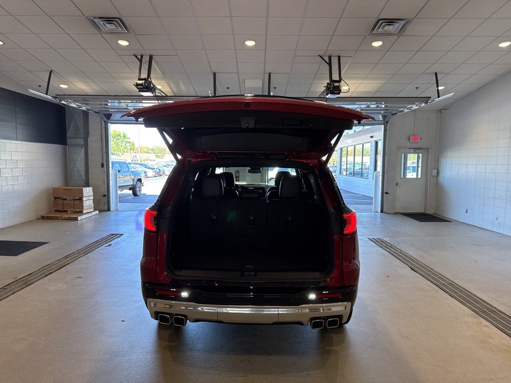 2024 GMC Acadia Denali
