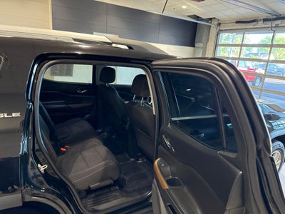 2017 GMC Acadia SLE-2