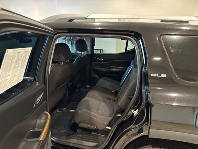 2017 GMC Acadia SLE-2