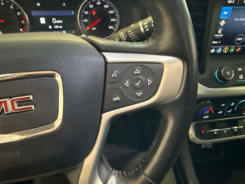 2021 GMC Acadia SLT