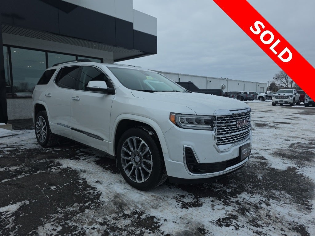 2023 GMC Acadia Denali