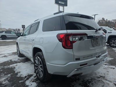 2023 GMC Acadia Denali