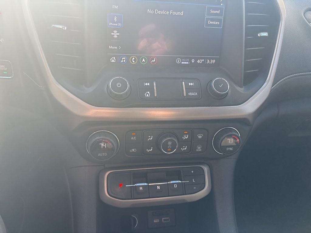 2023 GMC Acadia Denali