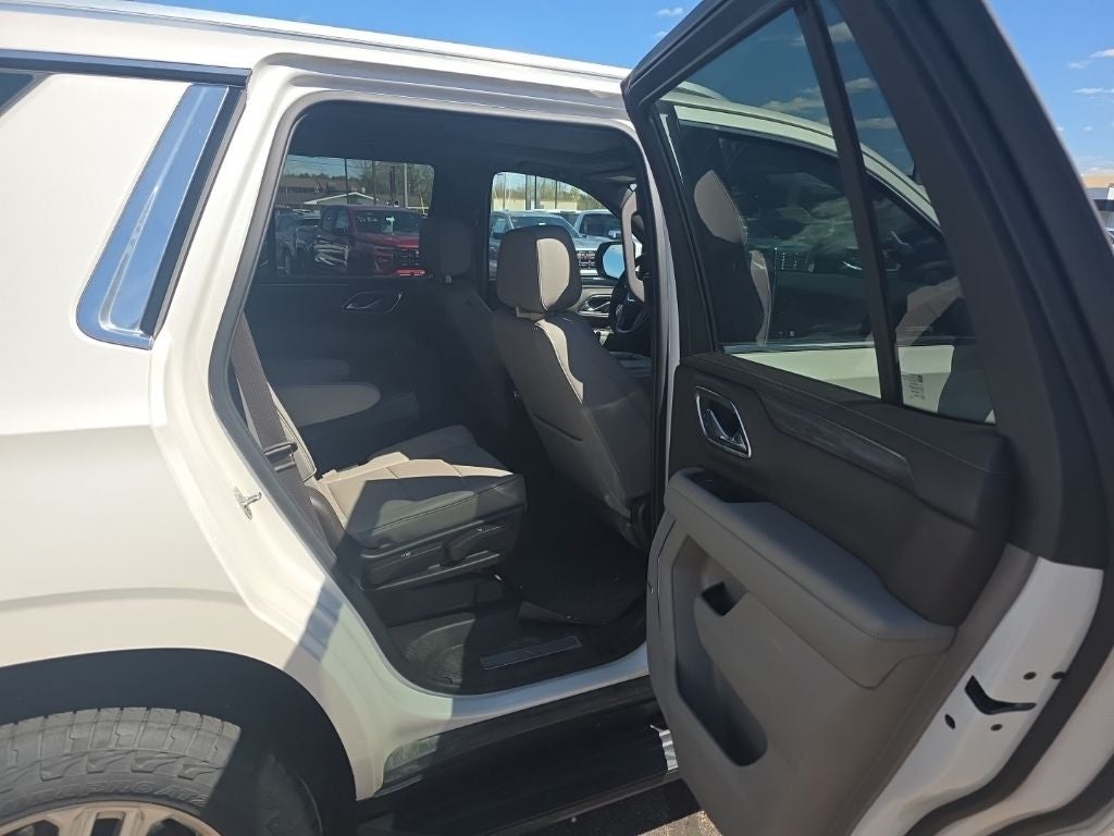 2021 GMC Yukon SLT