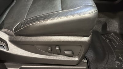 2017 GMC Yukon XL SLT