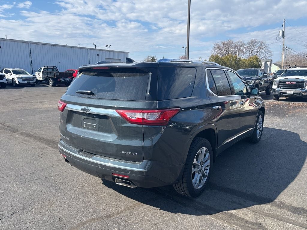 2021 Chevrolet Traverse Premier