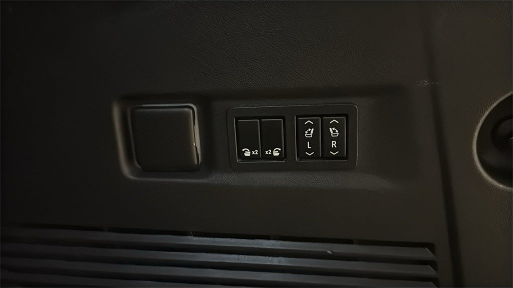 2022 Chevrolet Suburban High Country