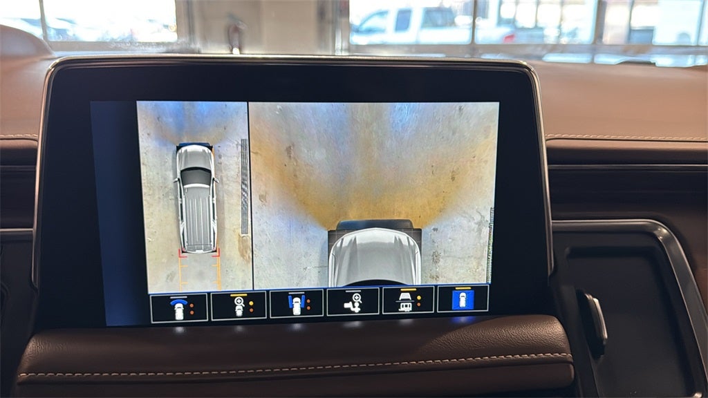 2022 Chevrolet Suburban High Country