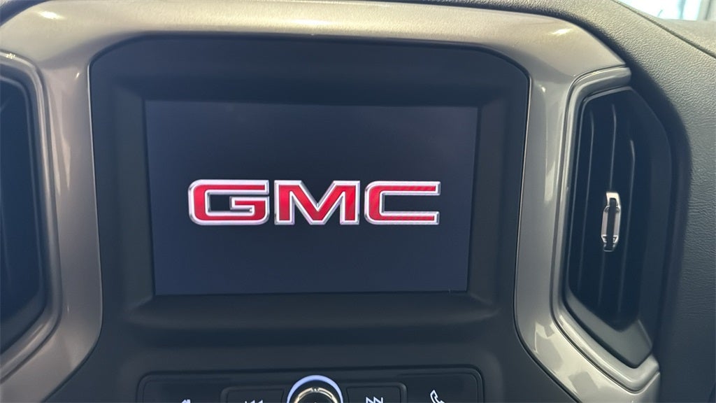 2024 GMC Sierra 2500HD Pro