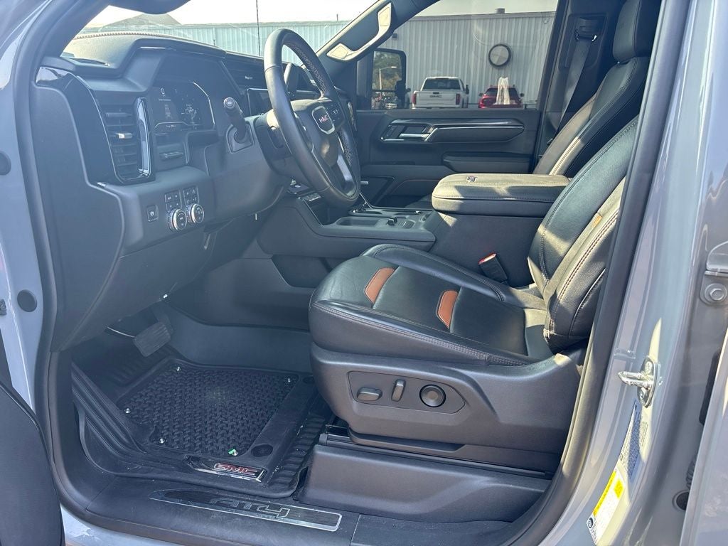 2024 GMC Sierra 2500HD AT4