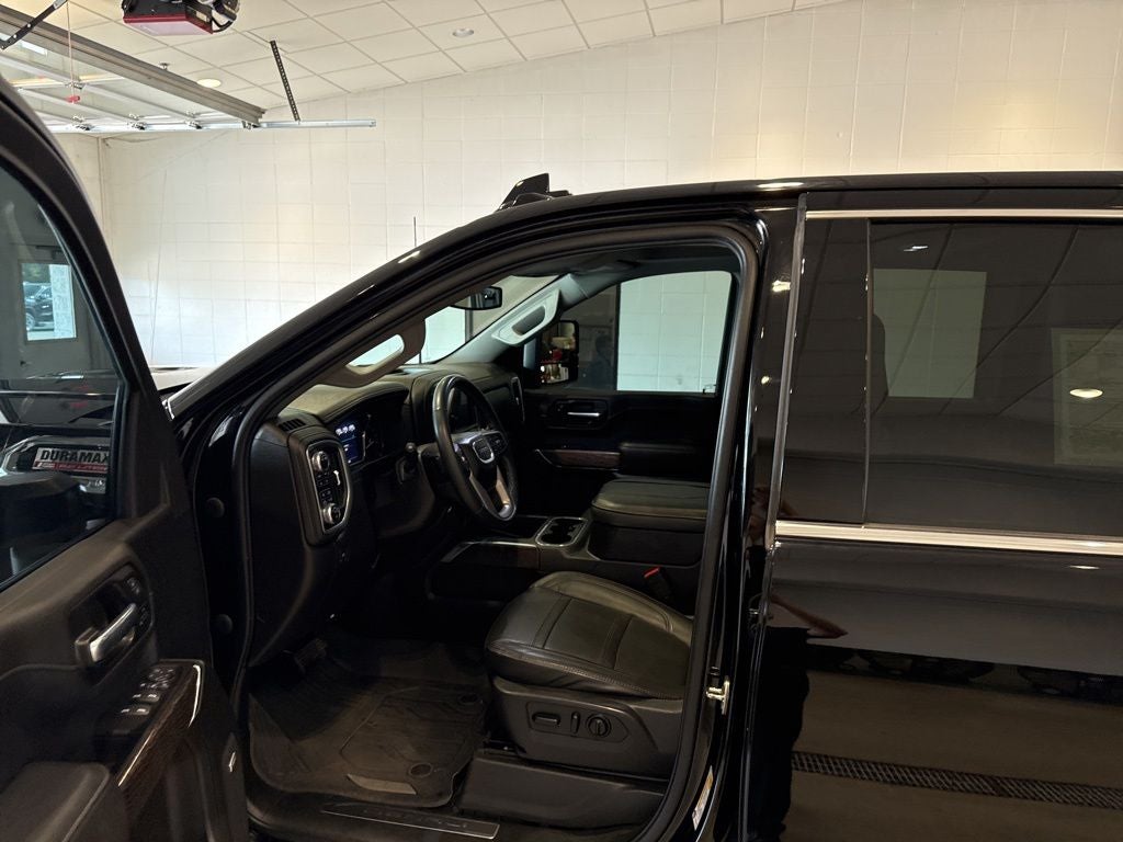 2023 GMC Sierra 2500HD Denali