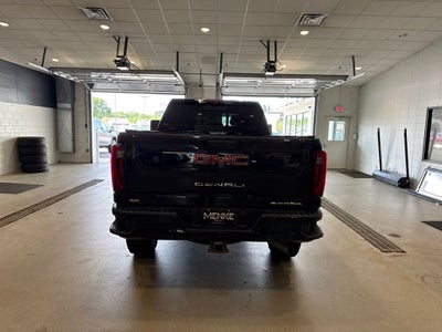 2024 GMC Sierra 2500HD Denali