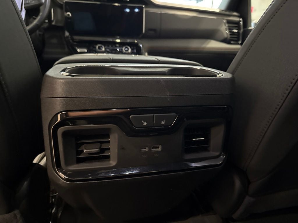 2024 GMC Sierra 3500HD AT4