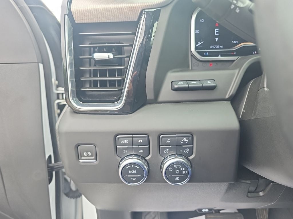 2024 GMC Sierra 3500HD Denali