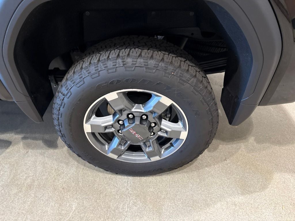 2025 GMC Sierra 2500HD SLT