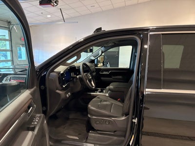 2025 GMC Sierra 2500HD SLT