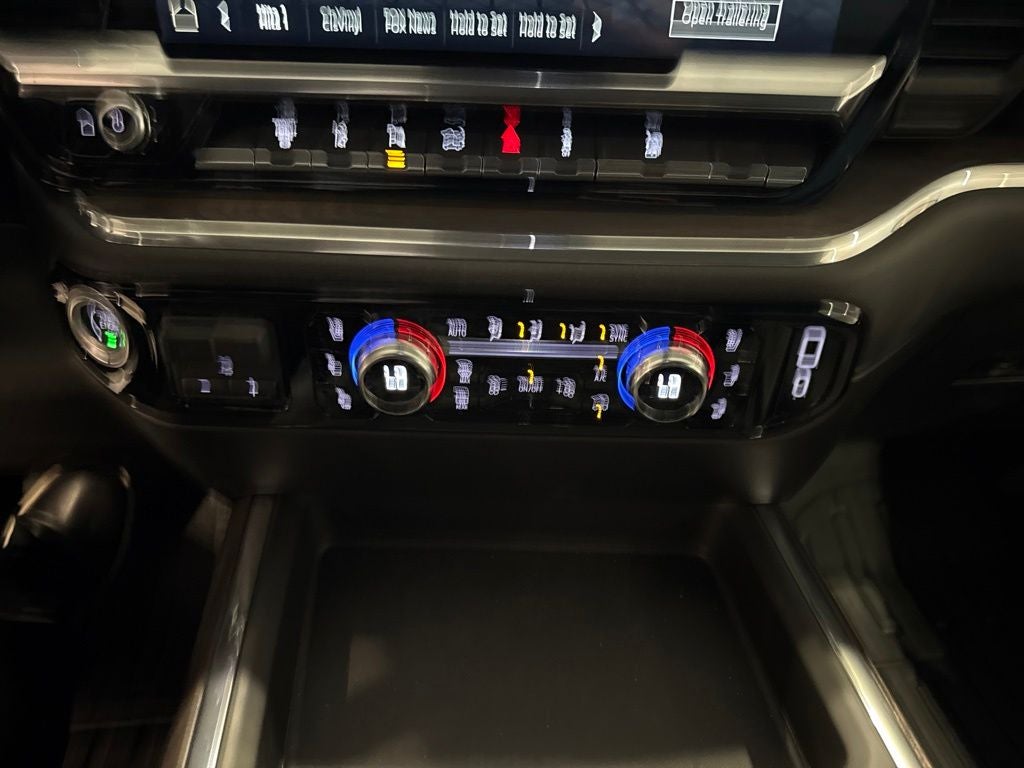 2025 GMC Sierra 2500HD SLT