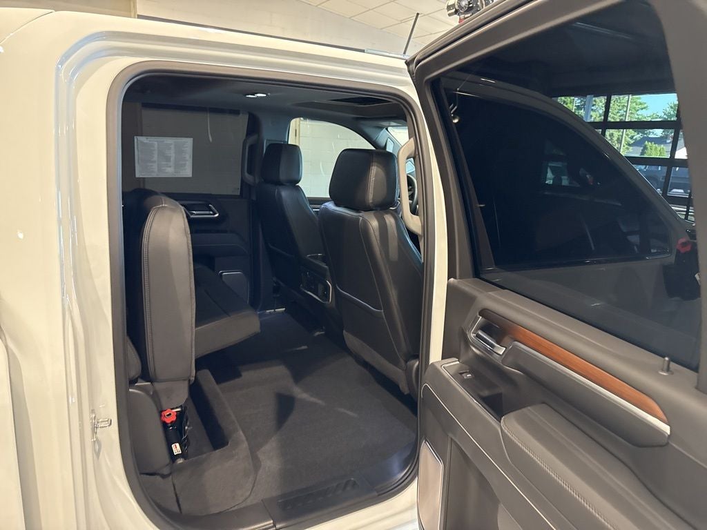 2025 GMC Sierra 3500HD Denali