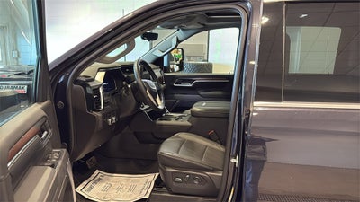 2025 GMC Sierra 3500HD Denali