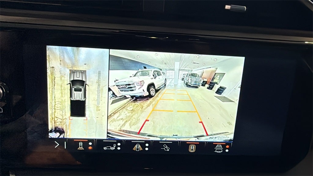 2025 GMC Sierra 3500HD Denali