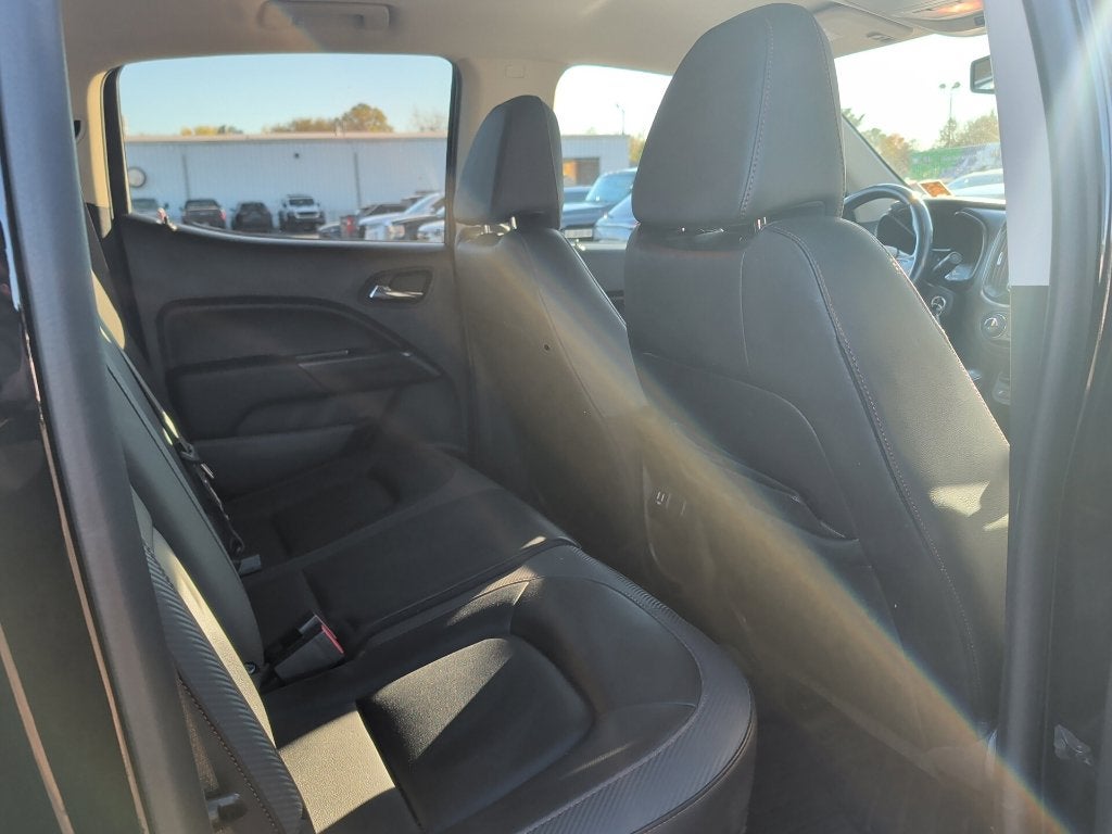 2022 GMC Canyon AT4 w/Leather