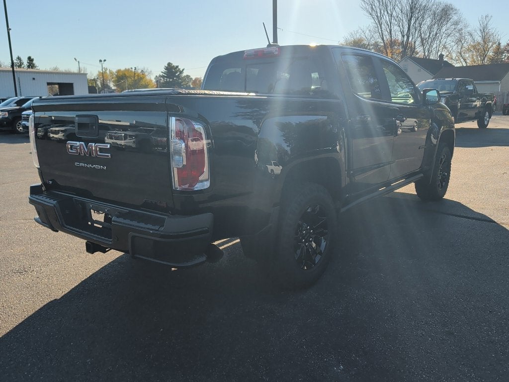 2022 GMC Canyon AT4 w/Leather