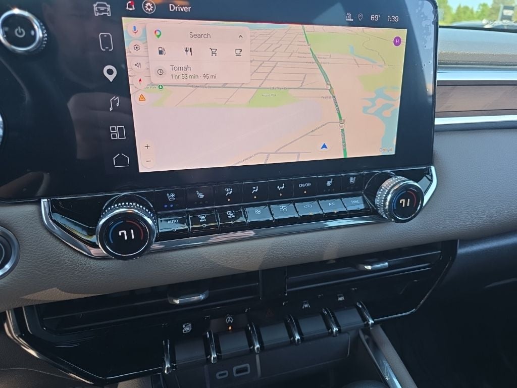2023 GMC Canyon Denali