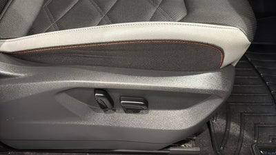2024 Volkswagen Atlas 2.0T Peak Edition SEL
