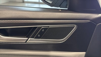 2024 Volkswagen Atlas 2.0T Peak Edition SEL