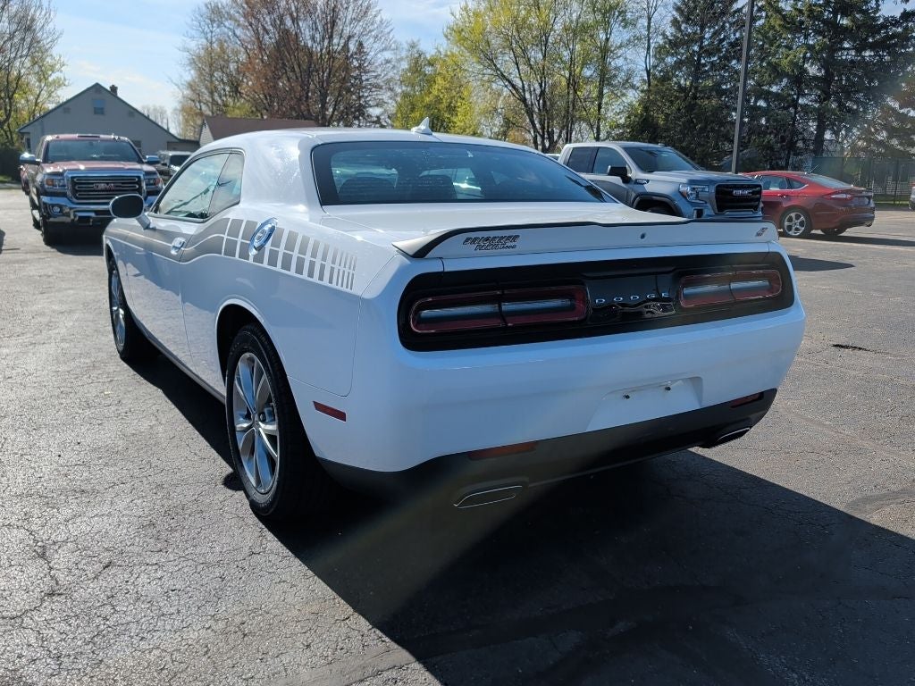 2020 Dodge Challenger SXT