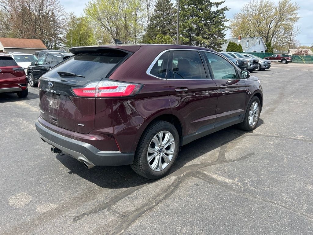 2022 Ford Edge Titanium