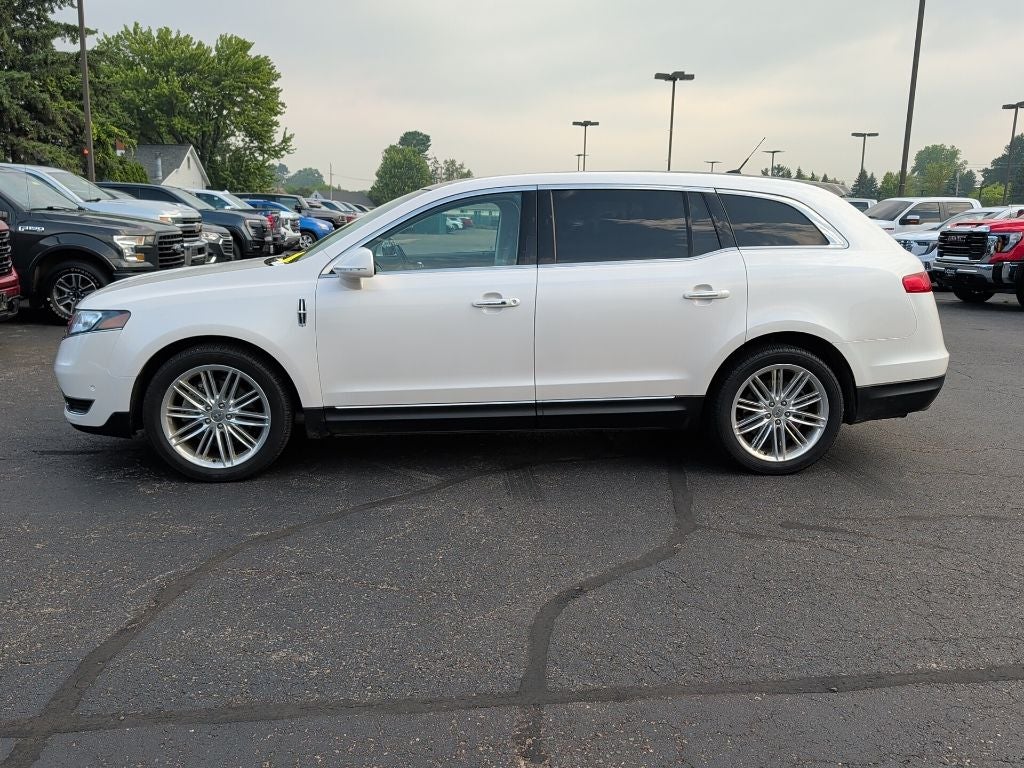 2018 Lincoln MKT Reserve