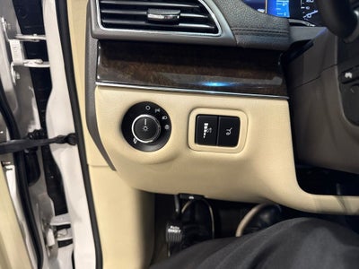 2018 Lincoln MKT Reserve