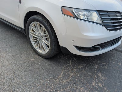 2018 Lincoln MKT Reserve