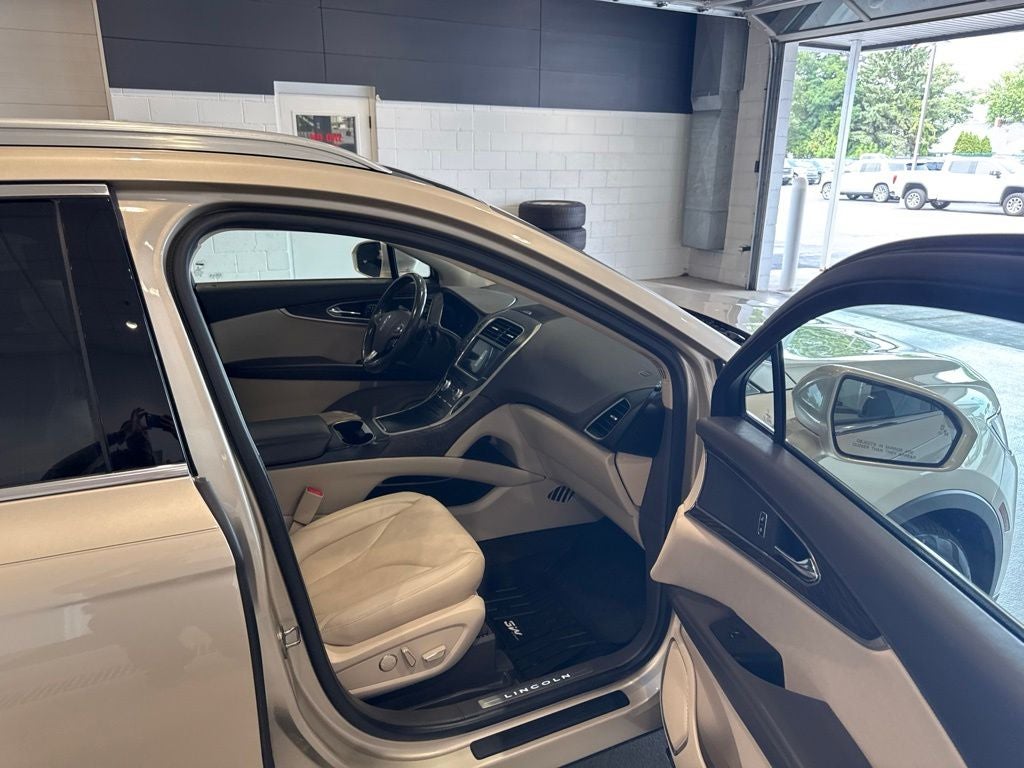2017 Lincoln MKX Reserve