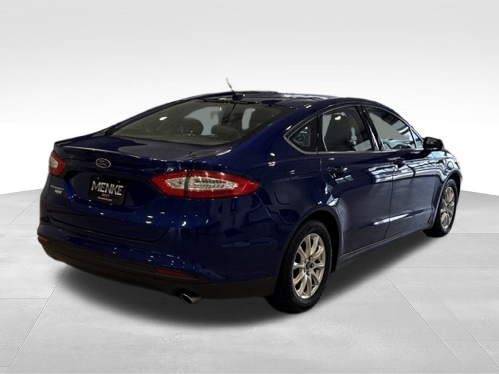 2016 Ford Fusion S