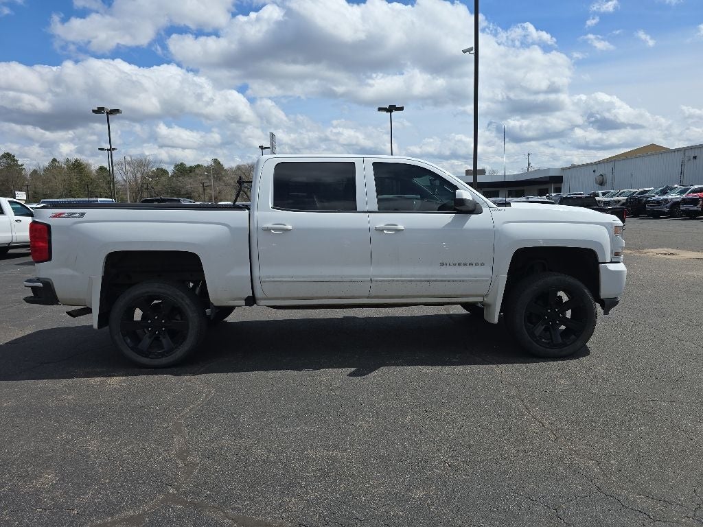 2017 Chevrolet Silverado 1500 LT LT2