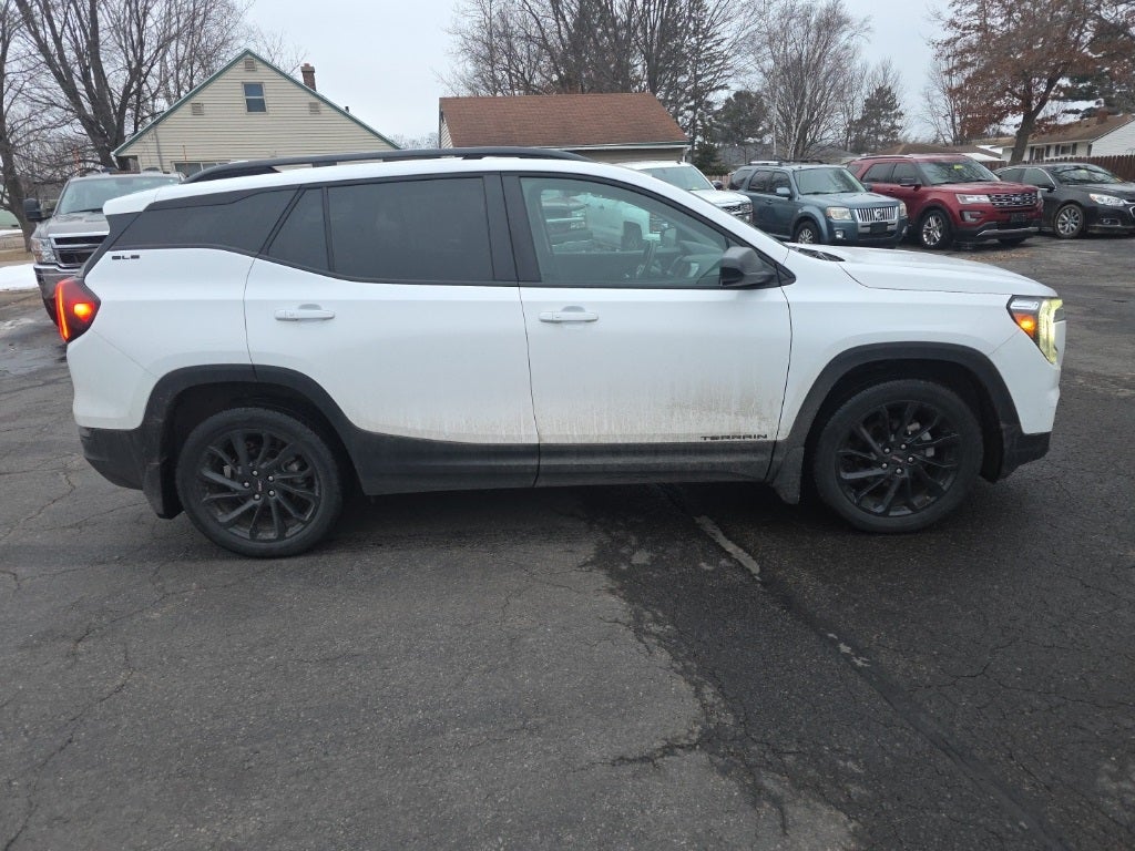 2023 GMC Terrain SLE