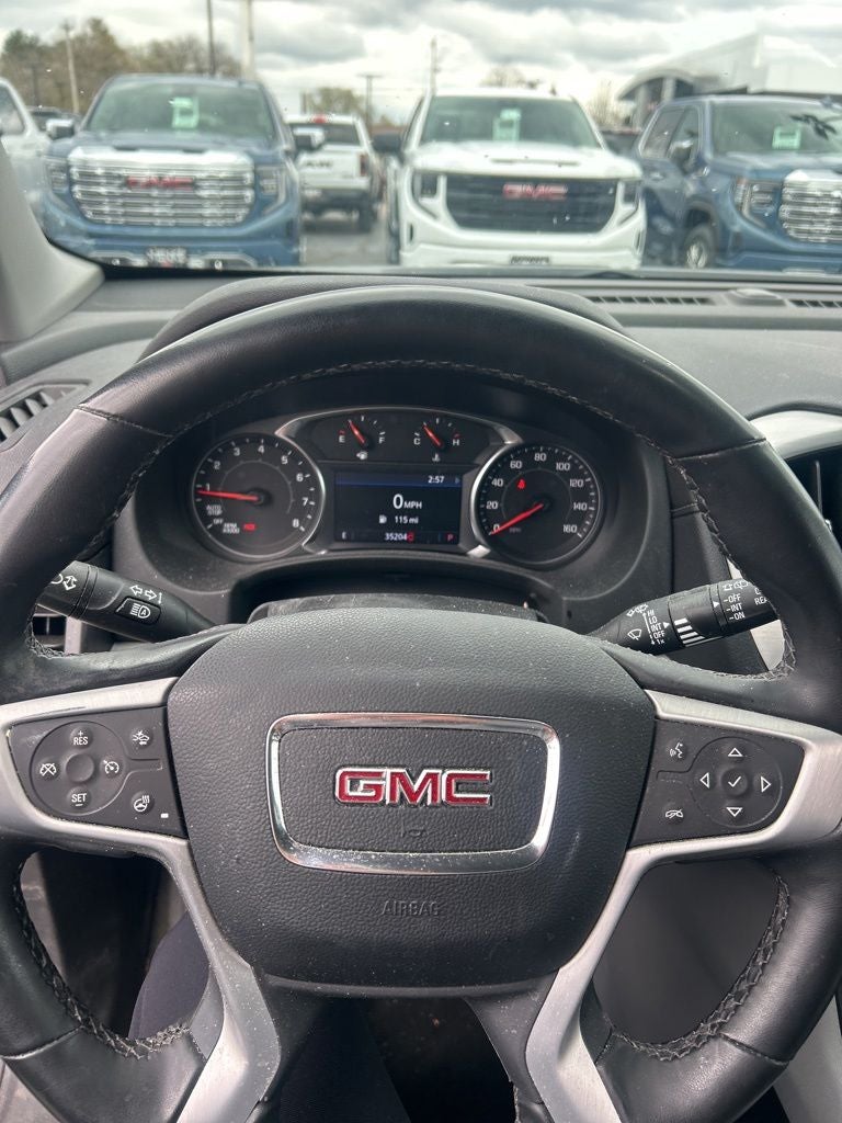 2023 GMC Terrain SLT