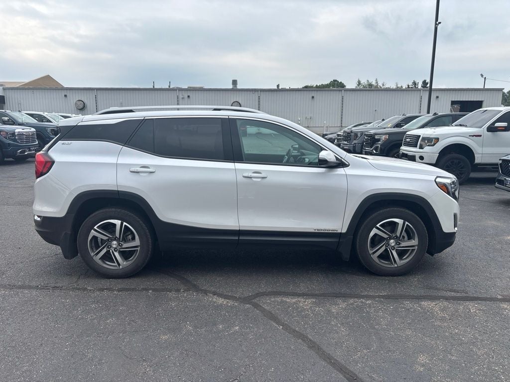 2021 GMC Terrain SLT