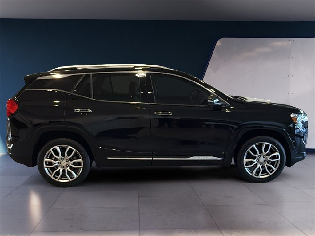 2022 GMC Terrain Denali