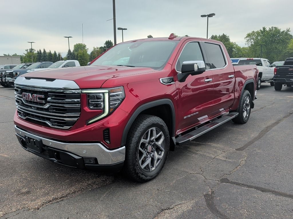 2024 GMC Sierra 1500 SLT