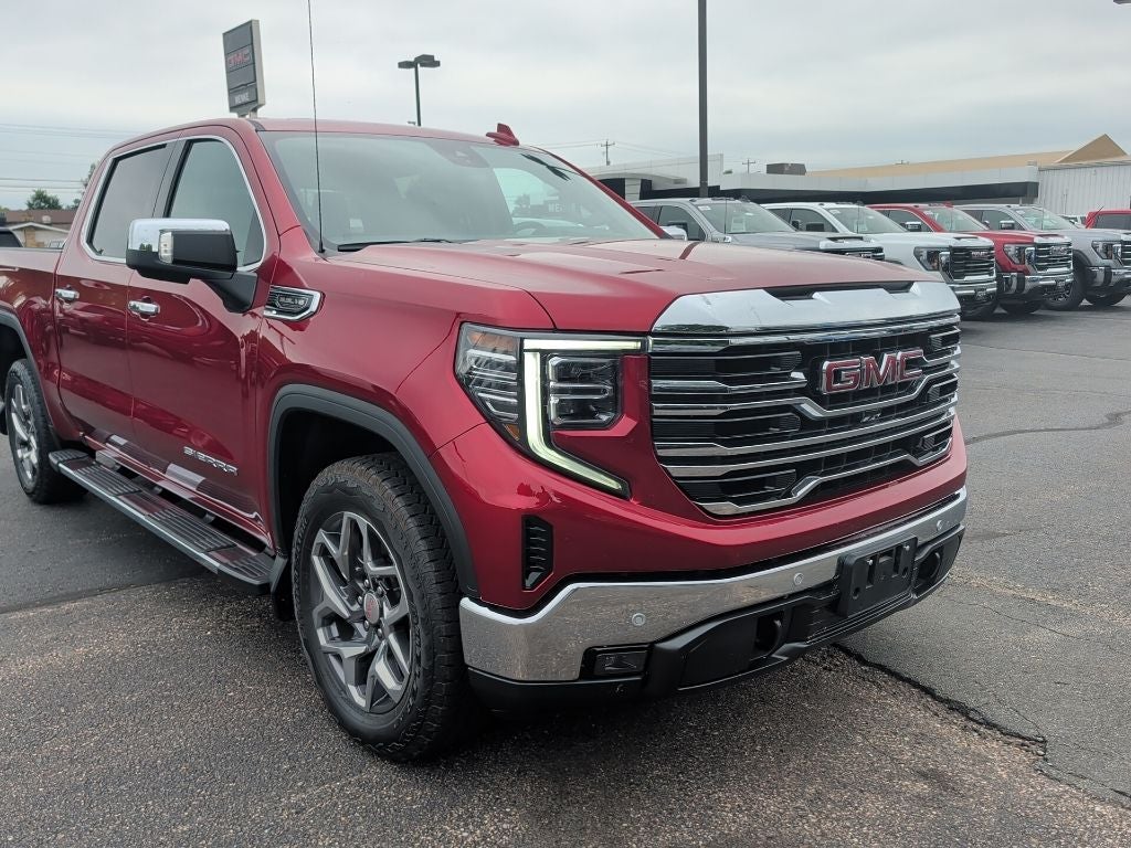 2024 GMC Sierra 1500 SLT
